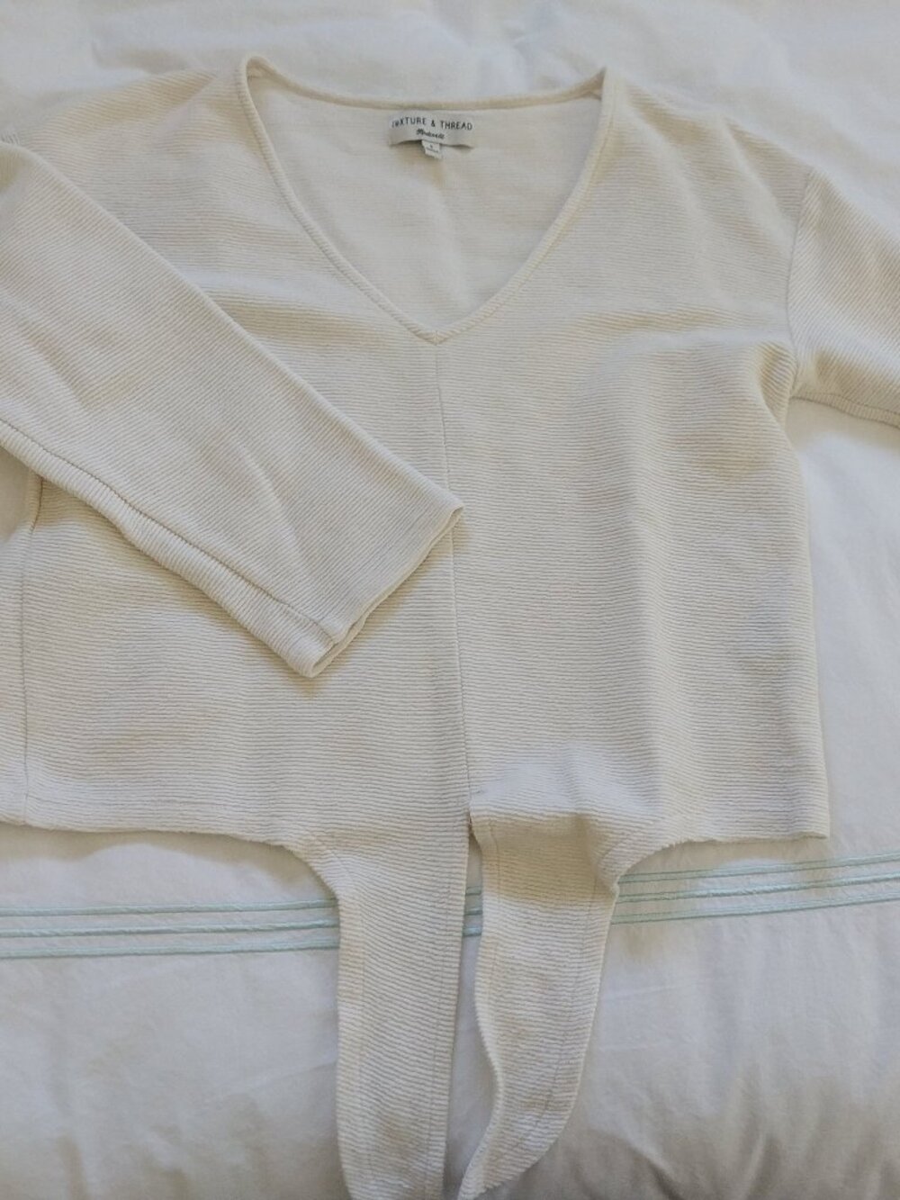 Texture and thread ivory cotton crop tie top